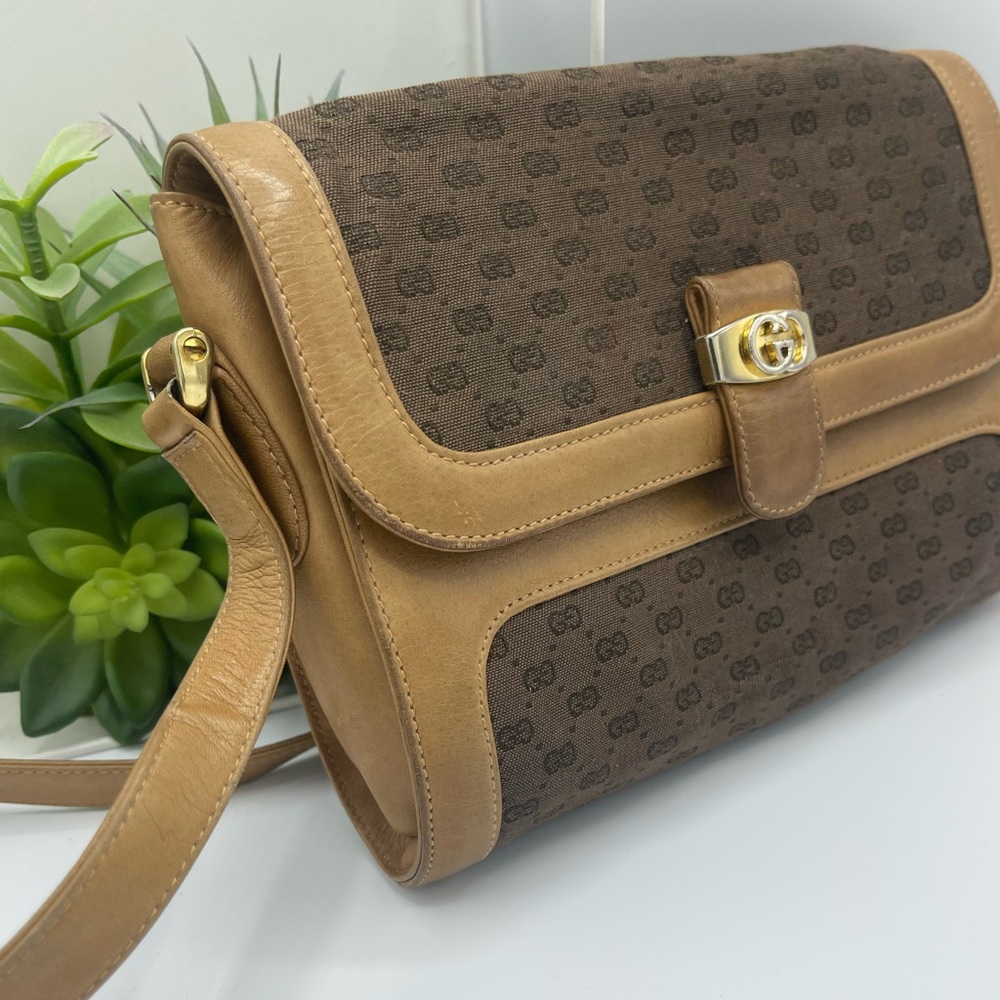 Authentic Vintage Authentic Gucci Crossbody - image 2